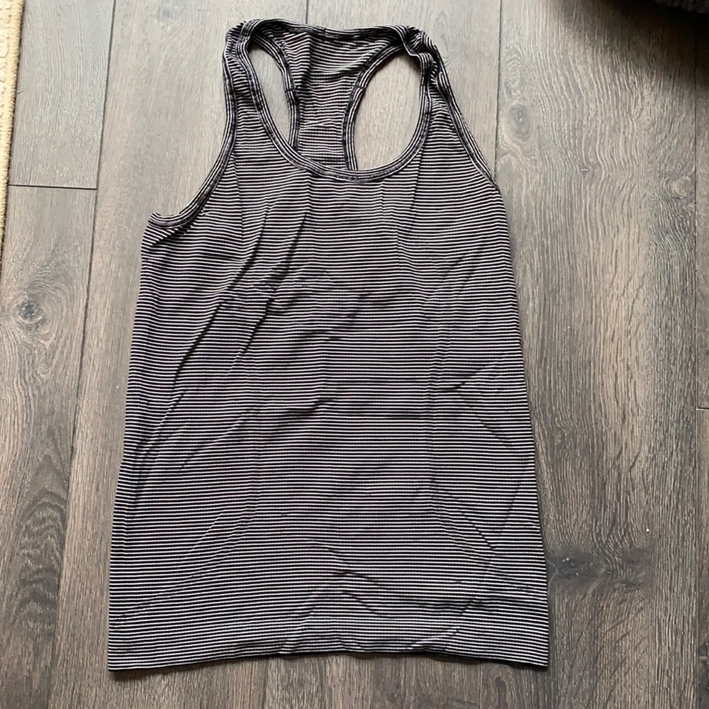 Swiftly tech racerback